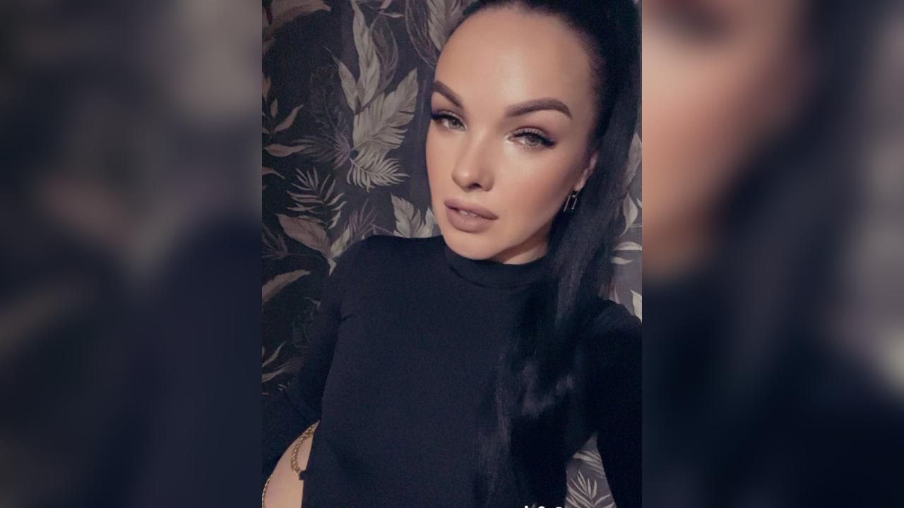 Webcam chat profile for LindaJoy: Outfits