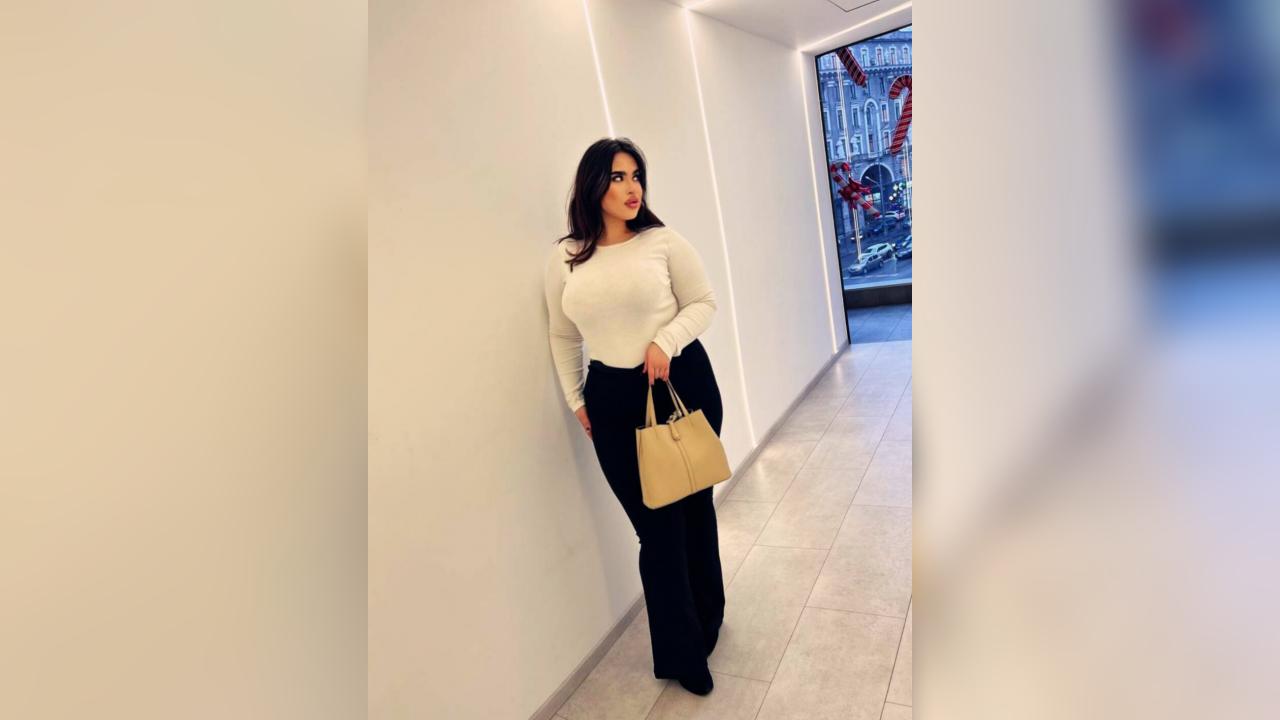 Webcam chat profile for Celinea: Ask about my Hobbies