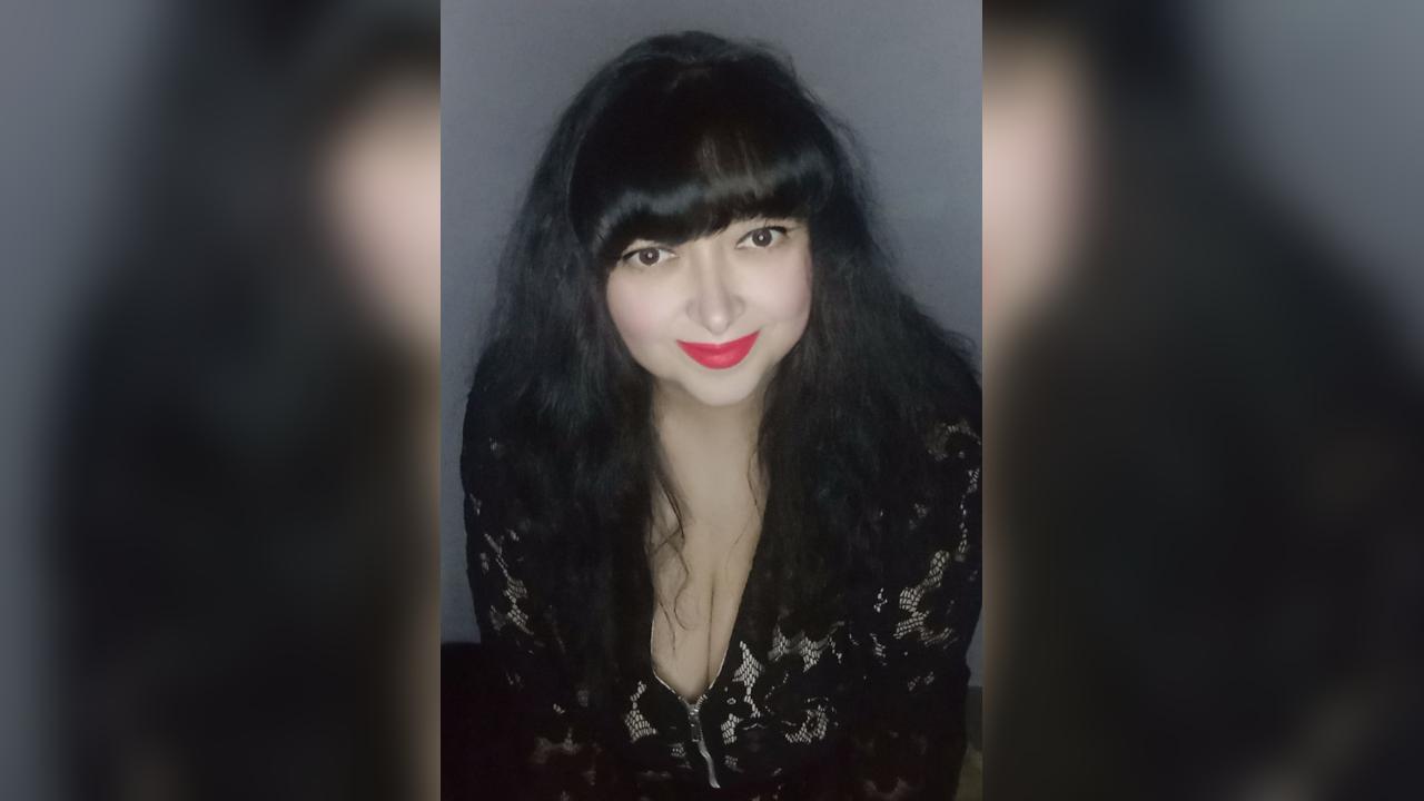 Webcam chat profile for BeautyMilana11