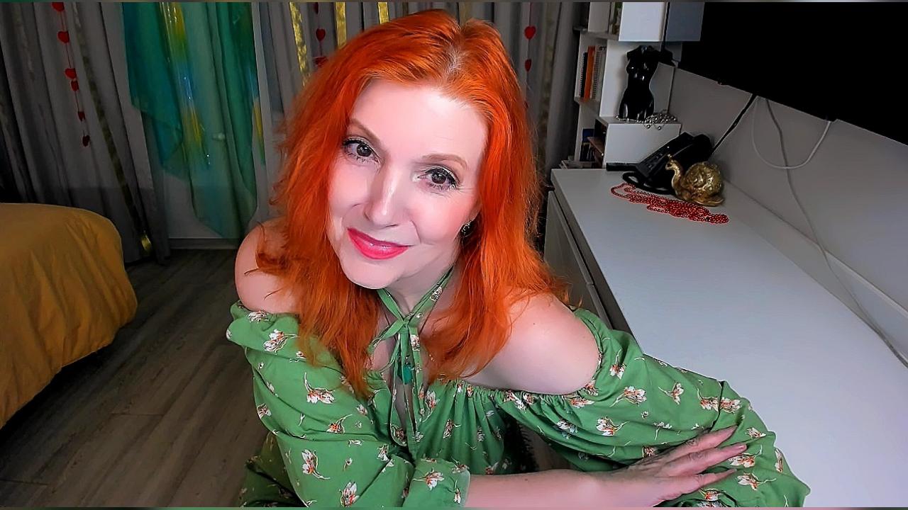 Webcam chat profile for AlmazFireFoxOne: Kissing