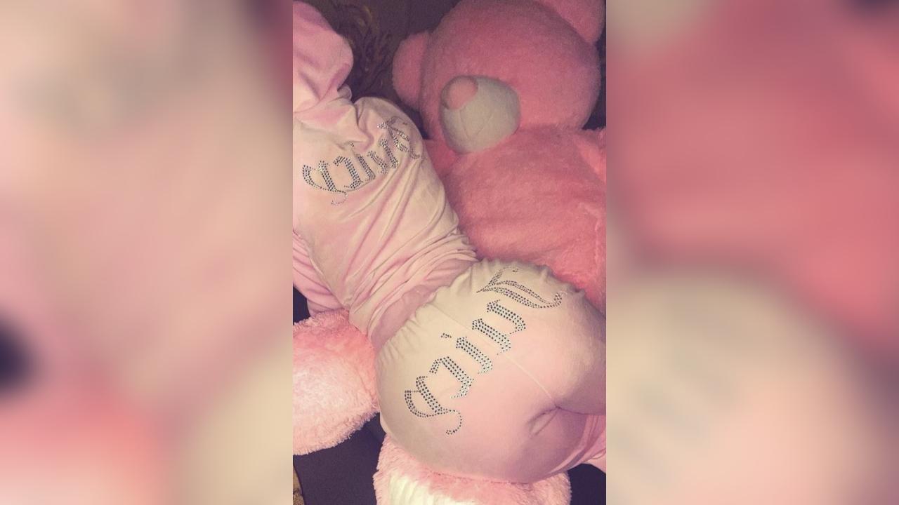 Webcam chat profile for BarbieMee