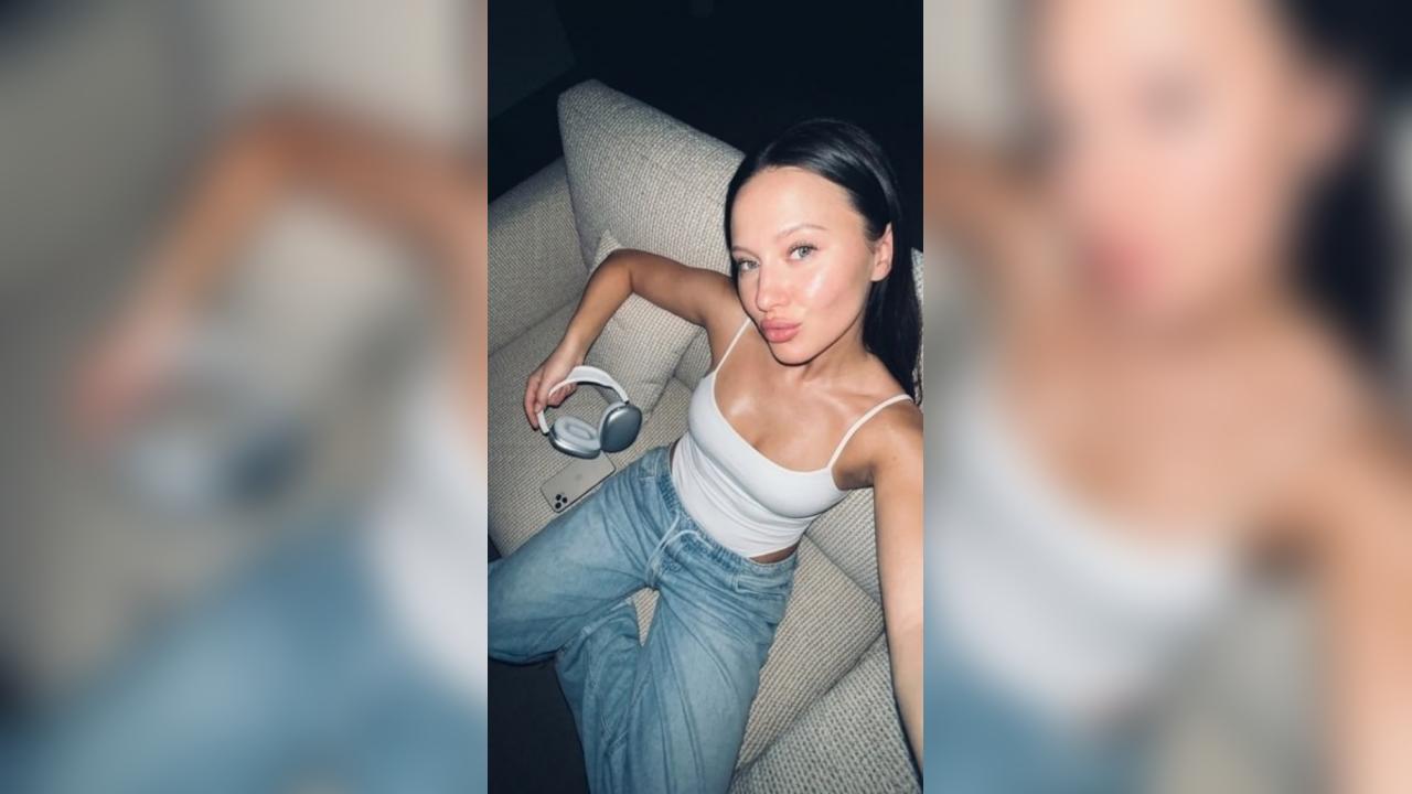 Webcam chat profile for Olvina: Ask about my Hobbies