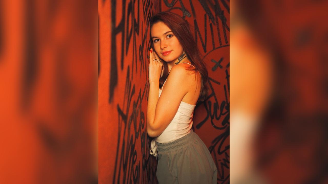 Webcam chat profile for Iner1Rika: Outfits