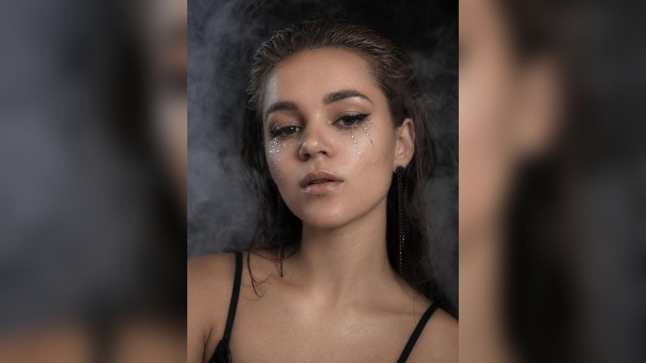 Webcam chat profile for Nensi: Outfits