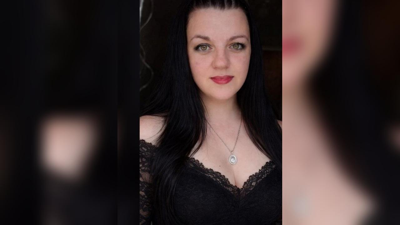 Webcam chat profile for Milana33