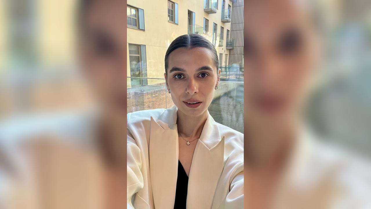 Webcam chat profile for Oliviia: Dancing