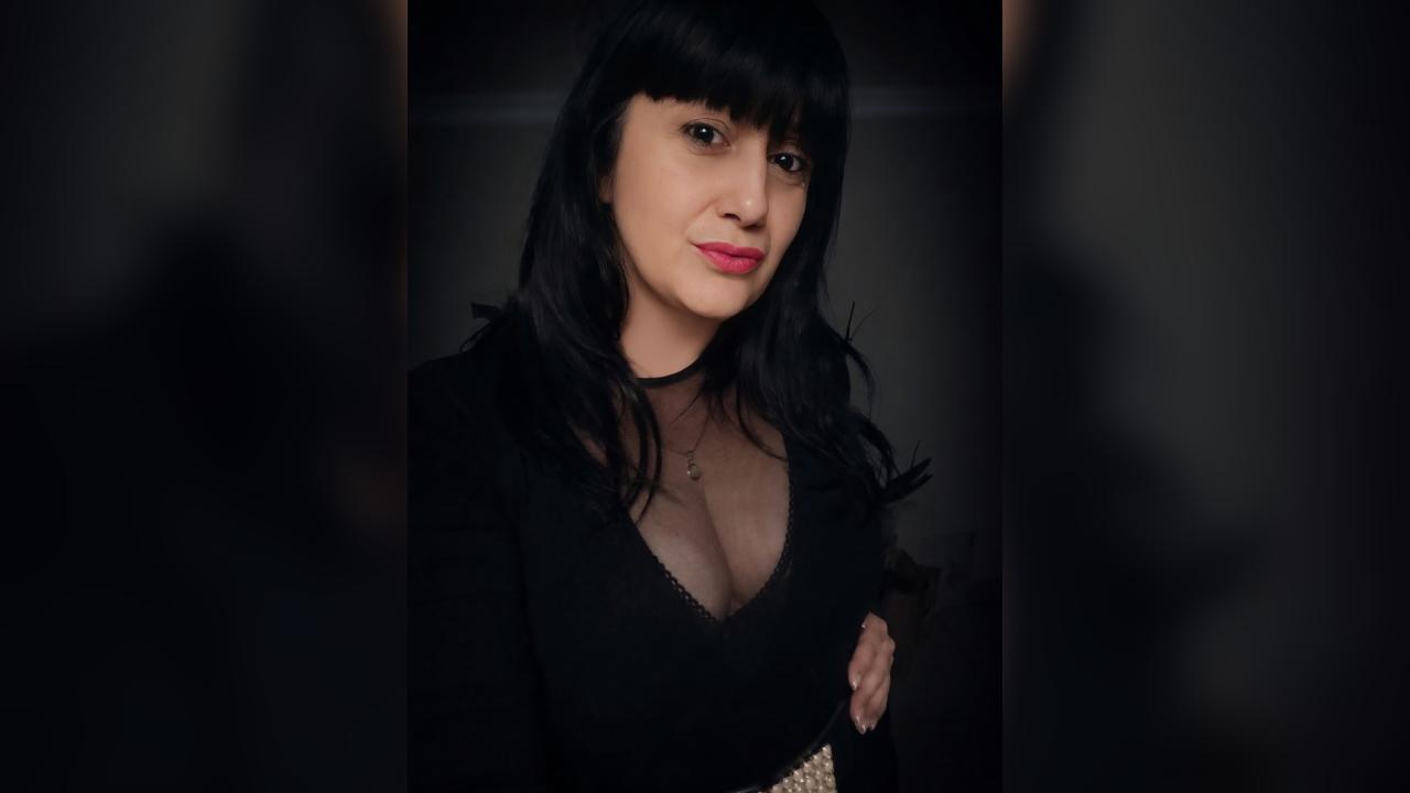 Webcam chat profile for Anda: Dominatrix
