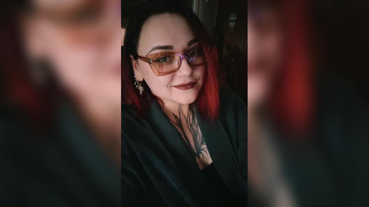 Webcam chat profile for TrueAlice: Cooking