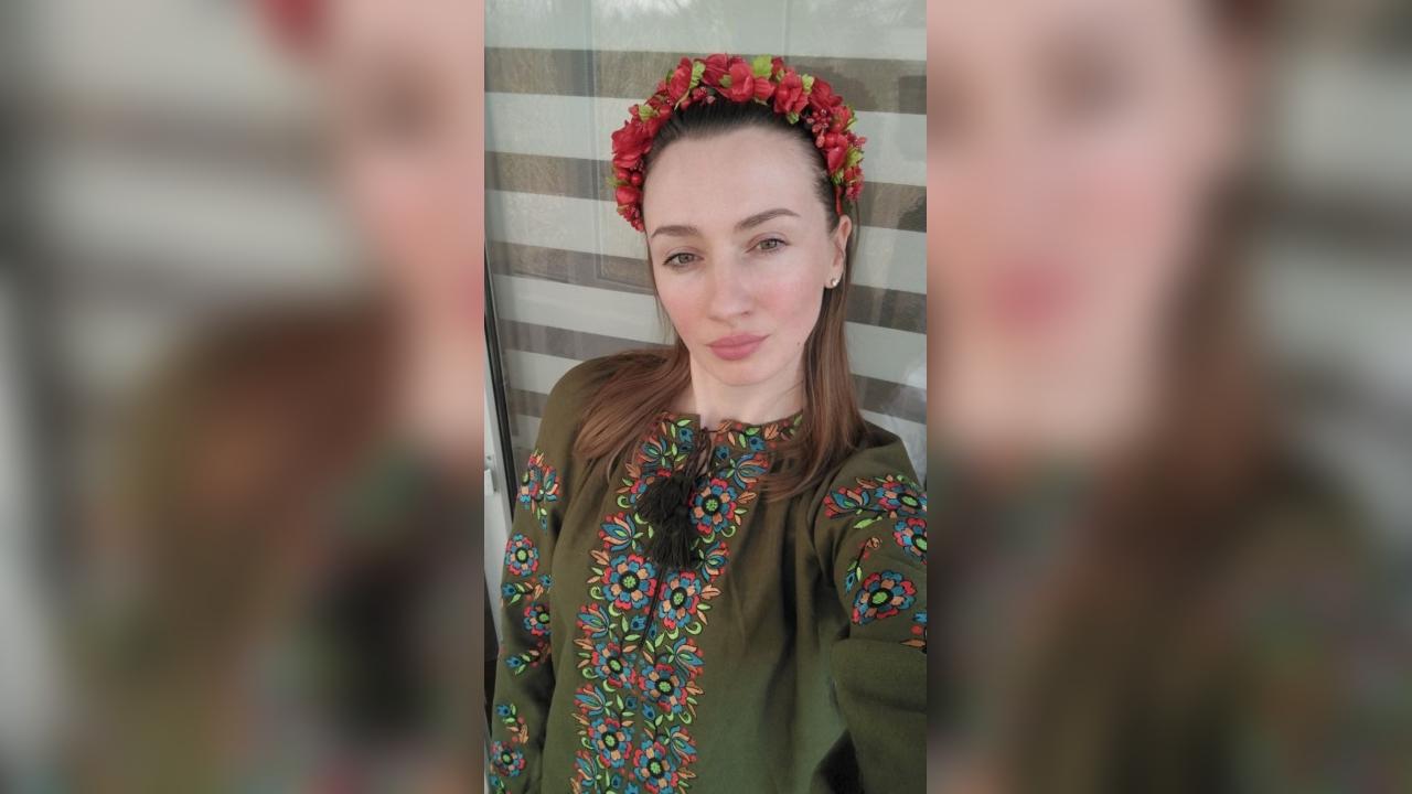 Webcam chat profile for Eira: Ask about my Hobbies