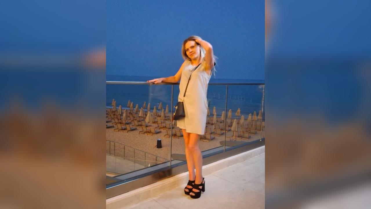 Webcam chat profile for Vionessa: Ask about my Hobbies