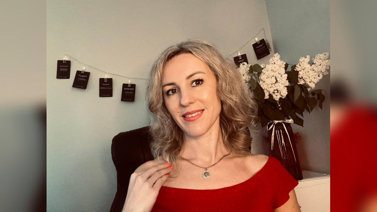 Webcam chat profile for Kaela: Ask about my Hobbies