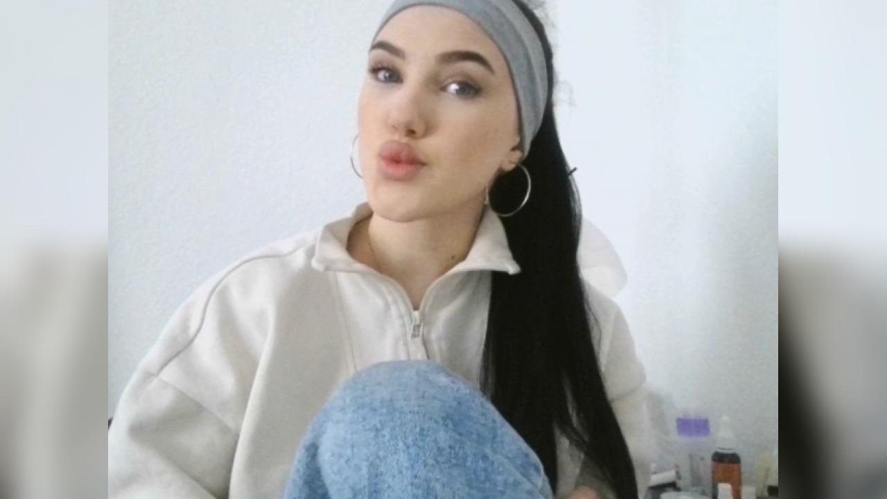 Webcam chat profile for Linksksks: Ask about my other interests