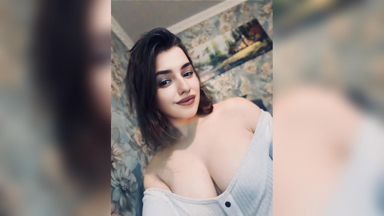Webcam chat profile for babygirl111: Photography