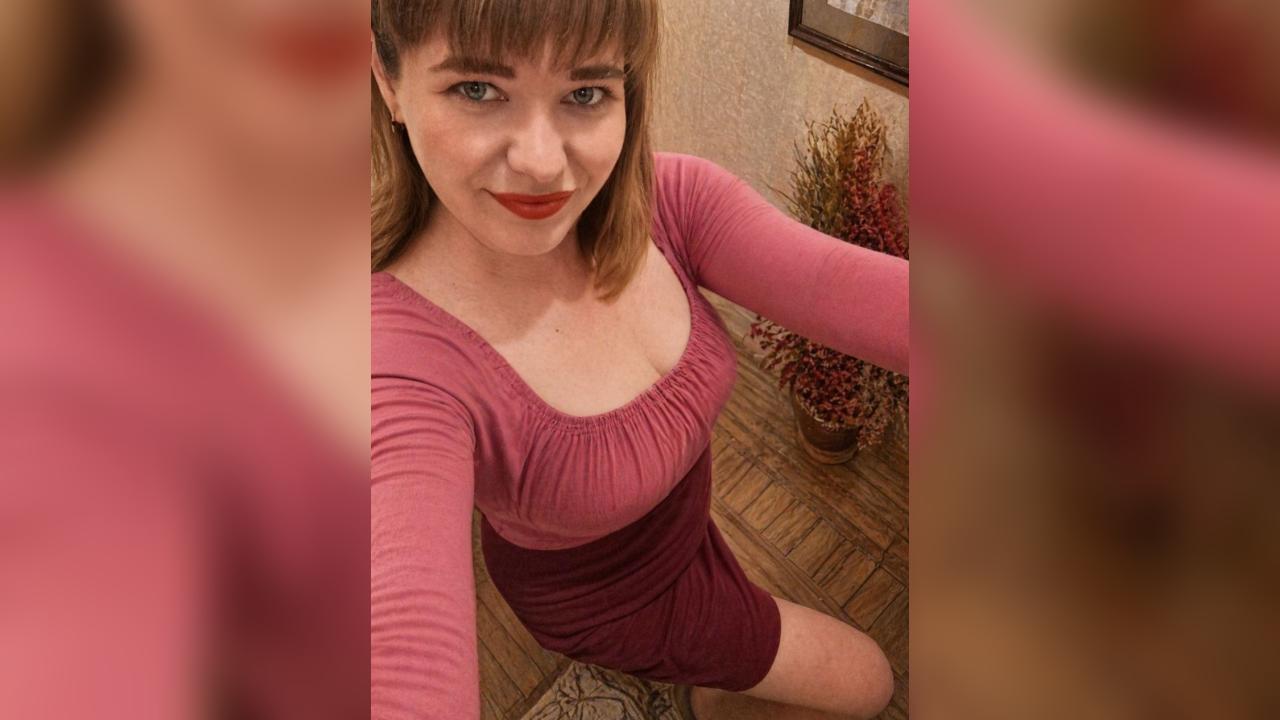 Webcam chat profile for Tersia: Ask about my Hobbies