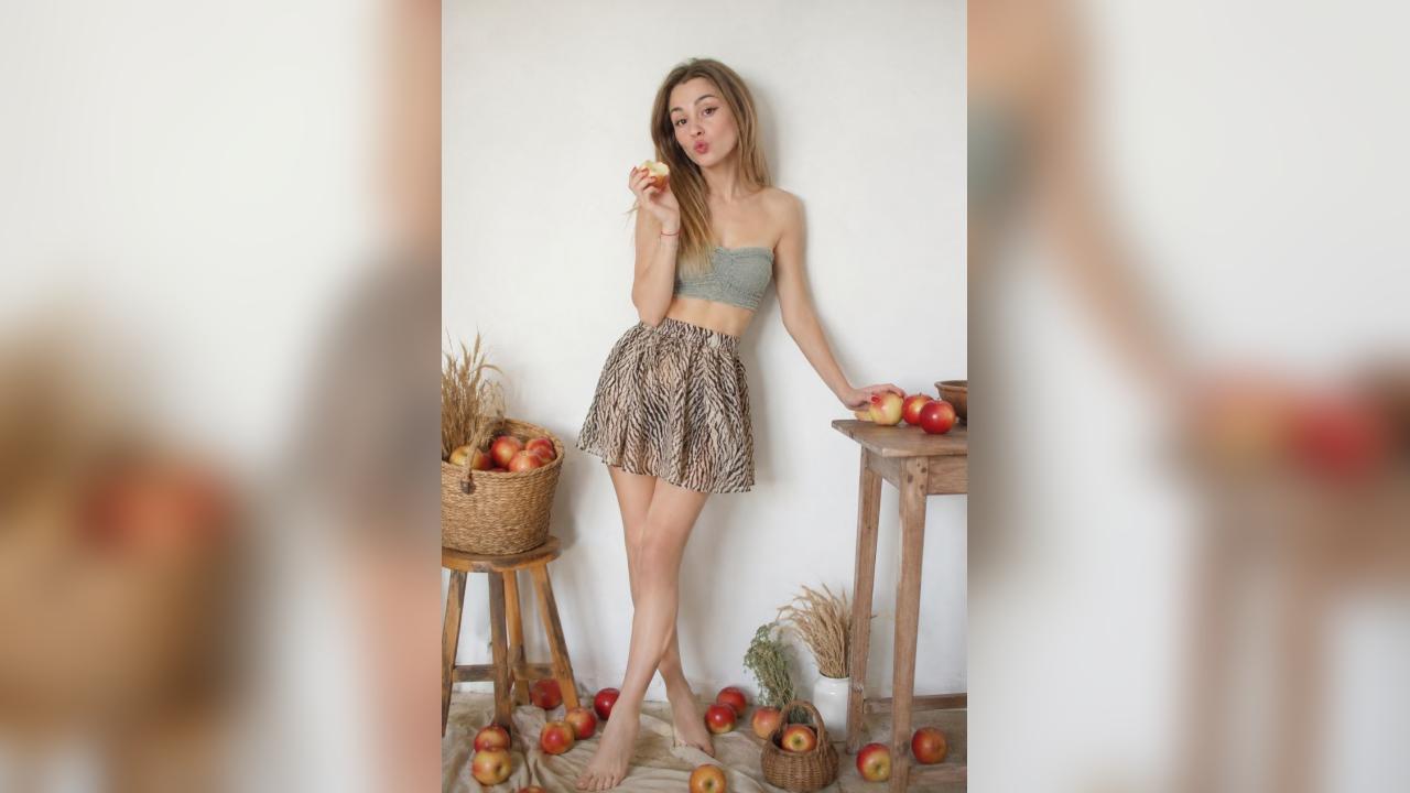 Webcam chat profile for Annabelle: Cooking
