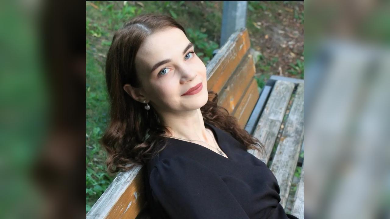 Webcam chat profile for AstraGirl