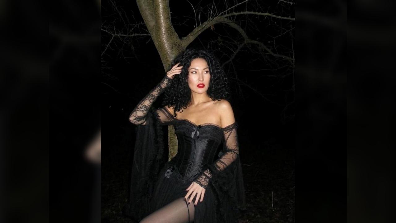 Webcam chat profile for NoirEmpress333: Dominatrix