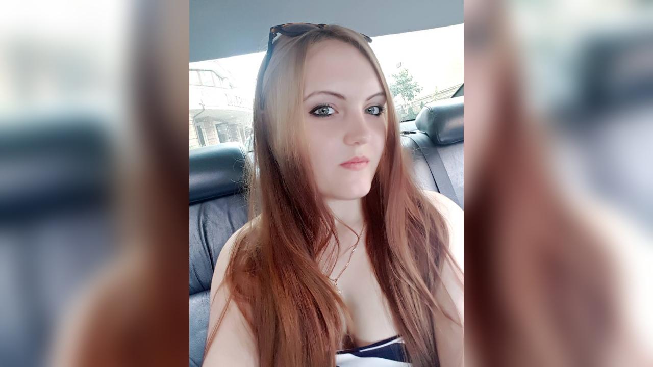 Webcam chat profile for MissLilix: Ask about my other interests