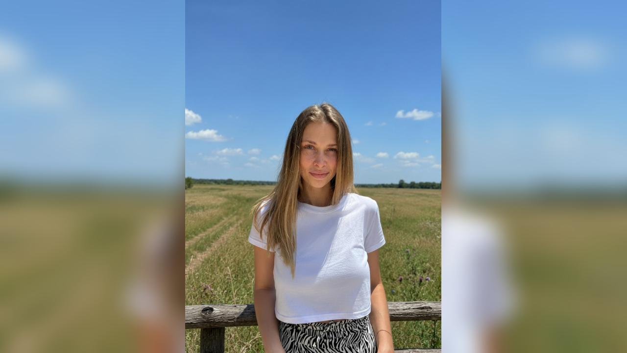 Webcam chat profile for LimeMilk: Dancing