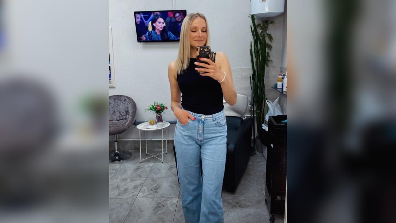 Webcam chat profile for Angelikka