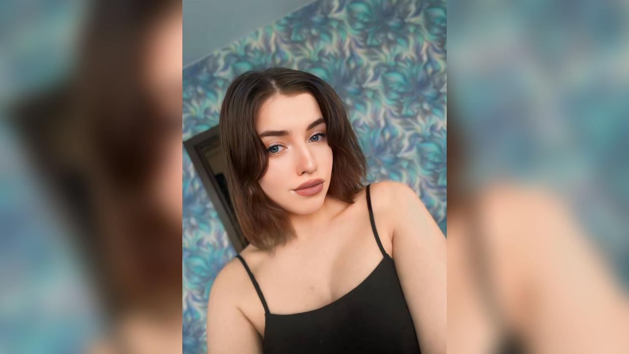 Webcam chat profile for babygirl111: Photography