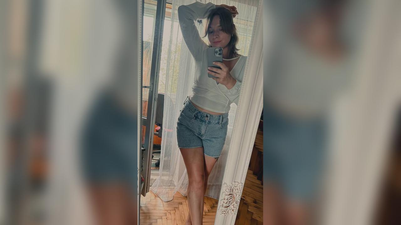 Webcam chat profile for NayaDemon: Dancing