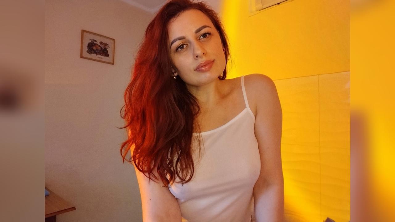 Webcam chat profile for 8LazyCat