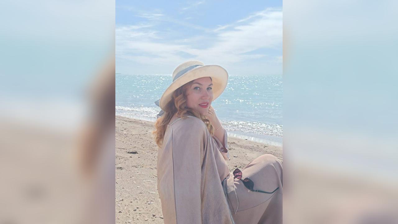 Webcam chat profile for Miraxelle: Outfits