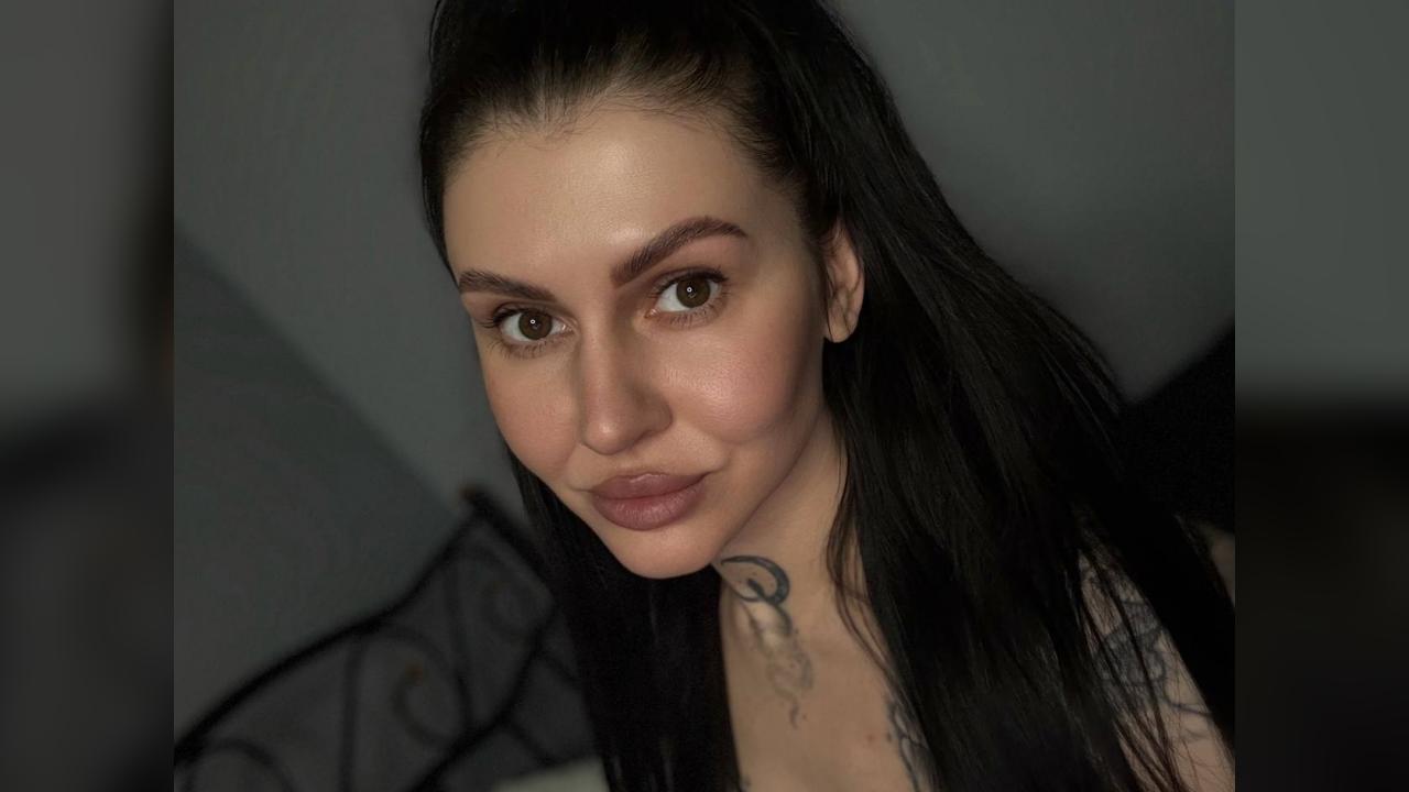 Webcam chat profile for PolliNata: Dominatrix