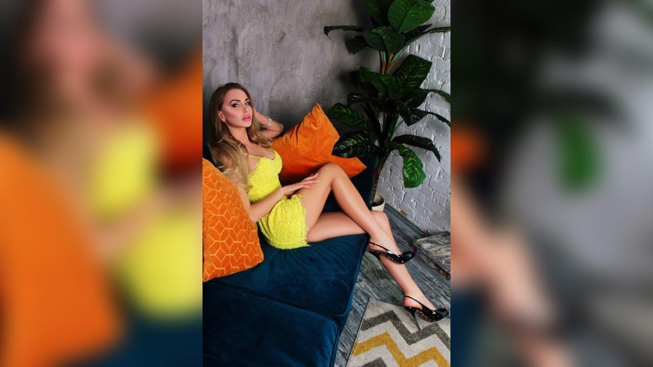 Webcam chat profile for MilaAngel: Ask about my Hobbies