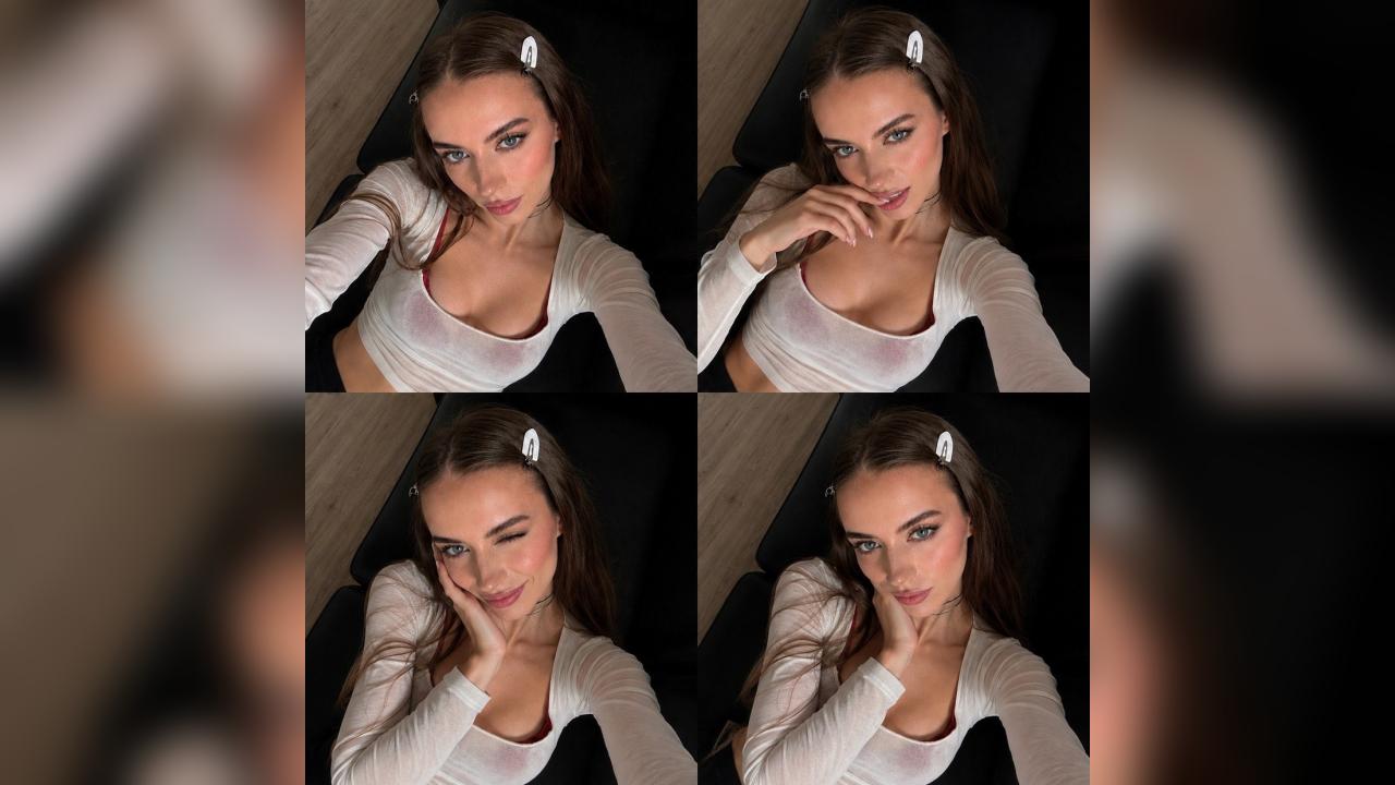 Webcam chat profile for Alinaaa: Outfits