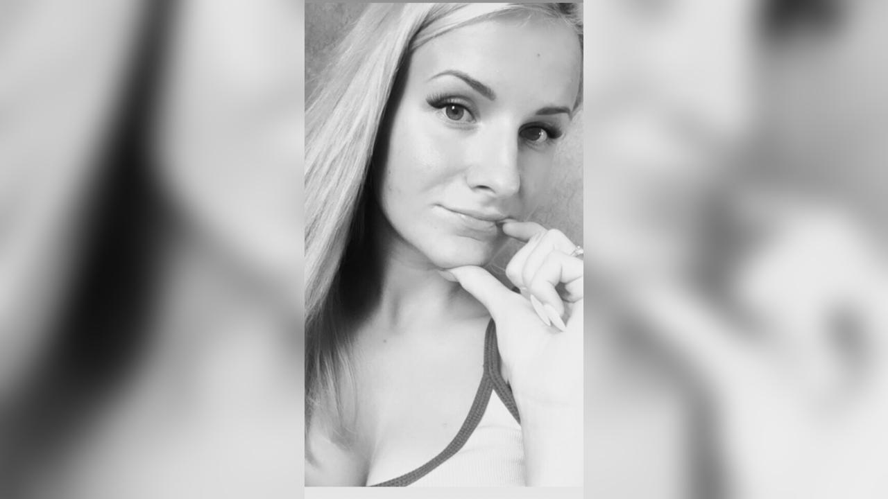 Webcam chat profile for Angelikka