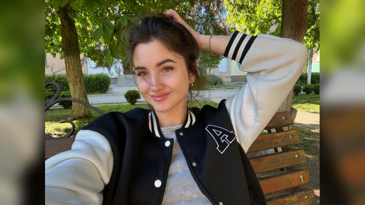 Webcam chat profile for Daciannie: Ask about my Hobbies