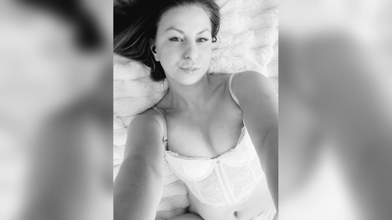 Webcam chat profile for xTRYCKSYGirl: Bondage & discipline