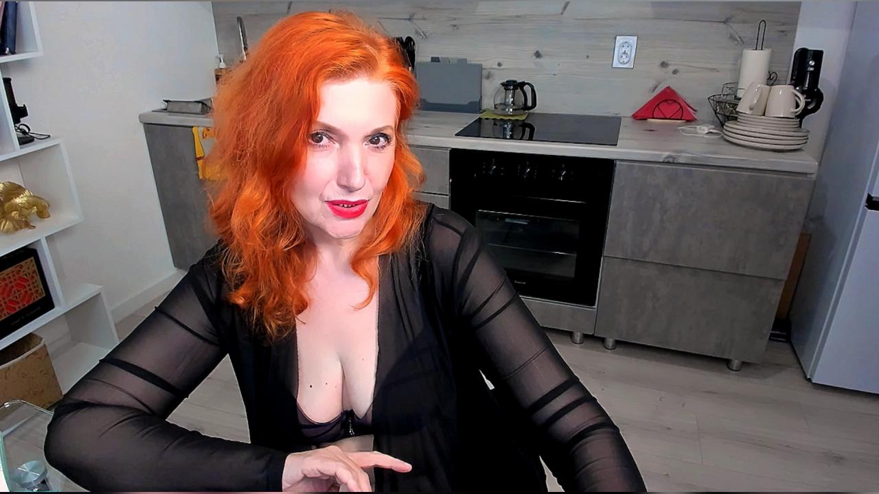 Webcam chat profile for AlmazFireFoxOne: Kissing