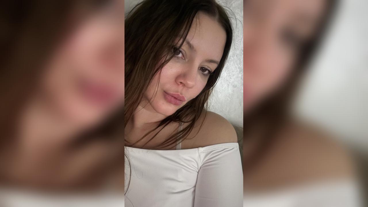 Webcam chat profile for Lulya: Dancing