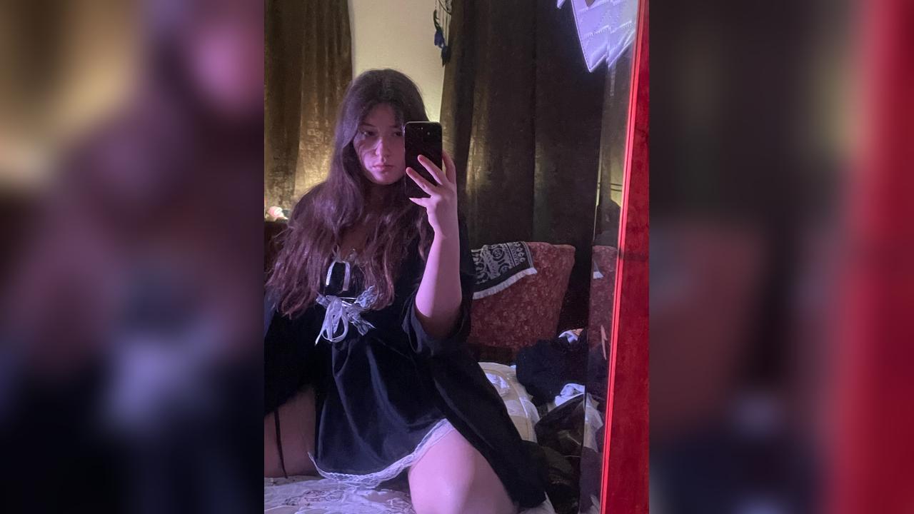 Webcam chat profile for NikiKiwi: Outfits