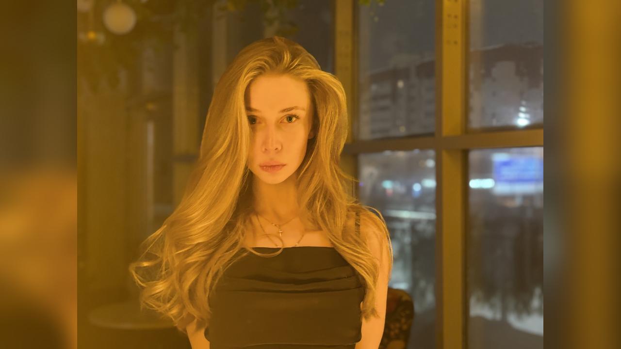 Webcam chat profile for LimeMilk: Dancing