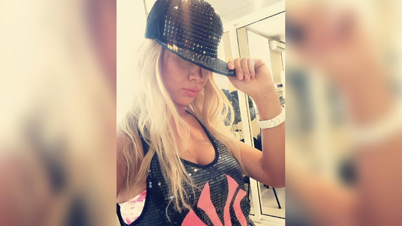 Webcam chat profile for AmberTBabe: Bondage & discipline