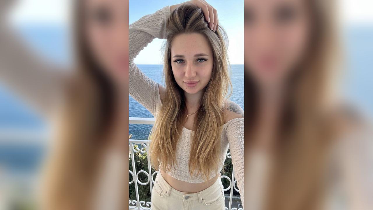 Webcam chat profile for Xylienne: Ask about my Hobbies