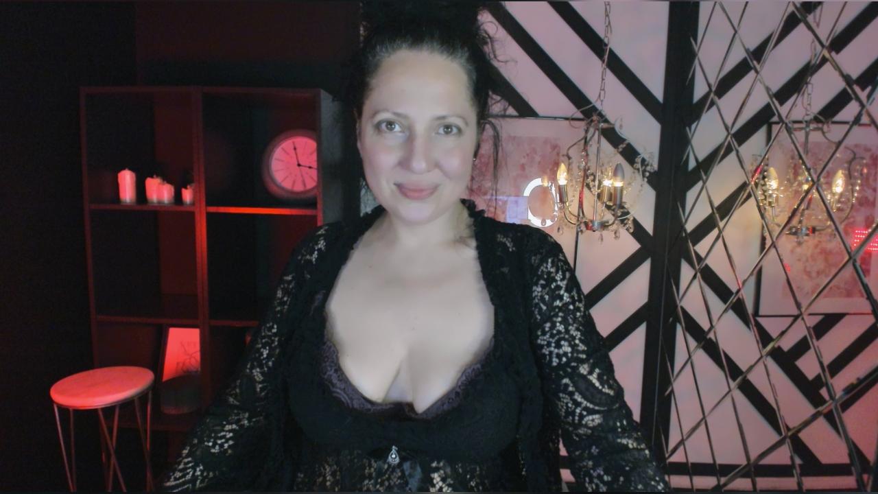 Webcam chat profile for AnitaMuse: Latex & rubber