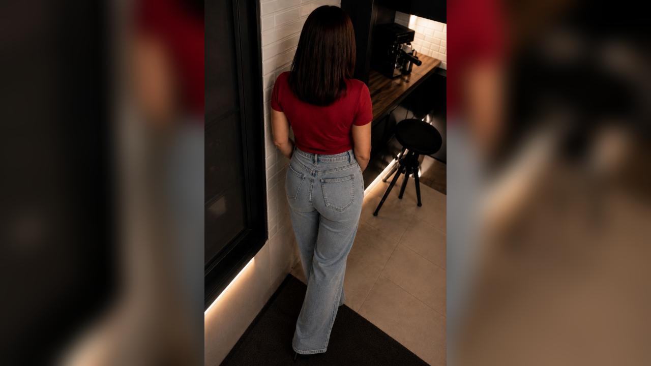 Webcam chat profile for AureliaLunit: Ask about my Hobbies