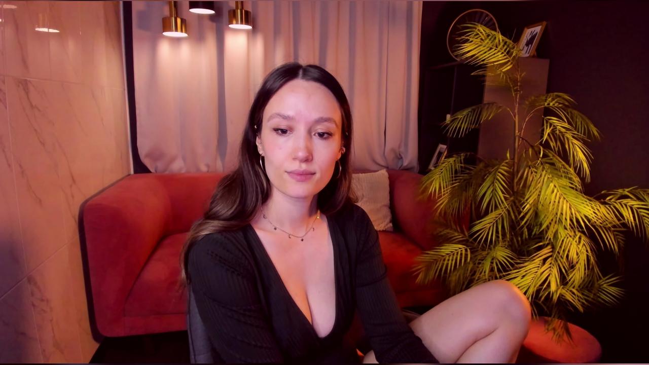 Webcam chat profile for AgnesGoddes: Legs, feet & shoes