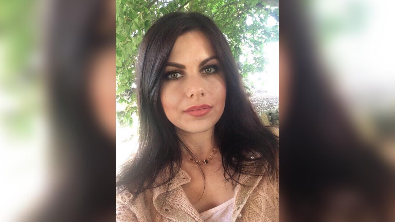 Webcam chat profile for SiennaRoad: Dancing
