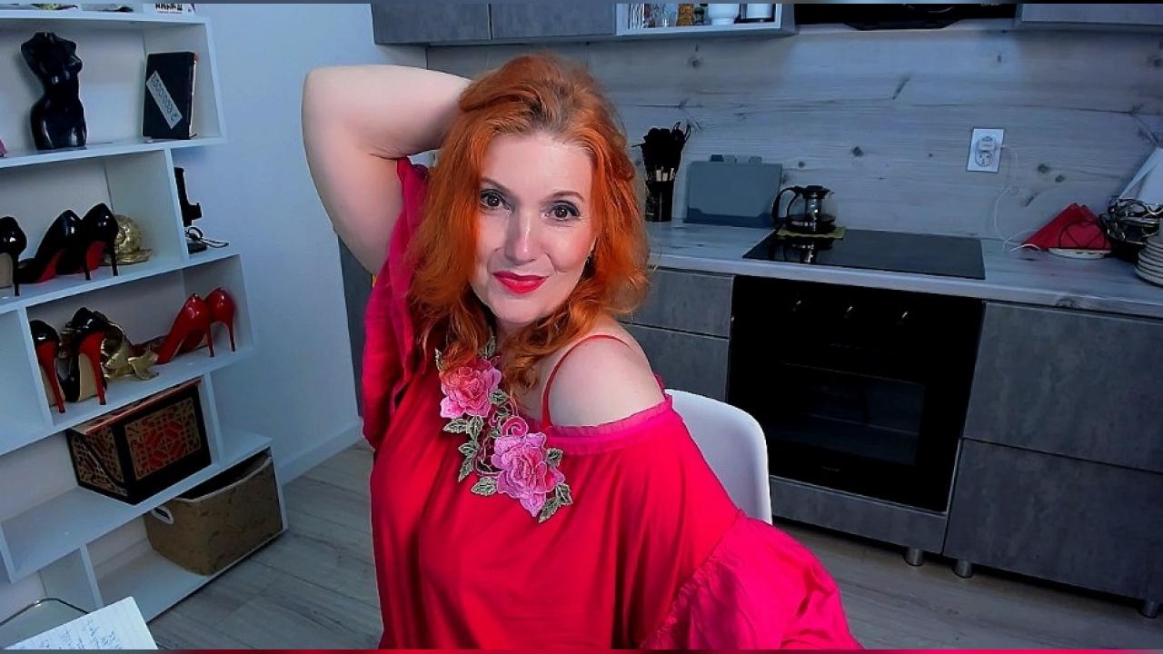 Webcam chat profile for AlmazFireFoxOne: Kissing