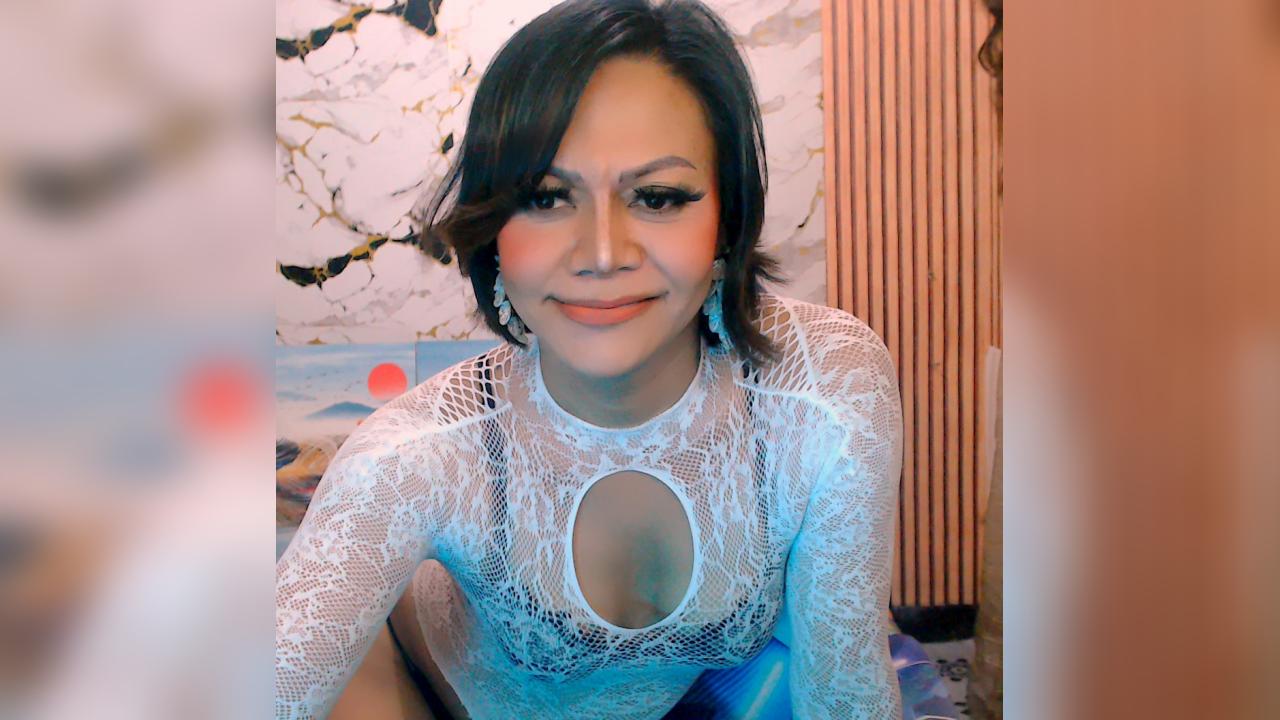 Webcam chat profile for VivaHotBabeTS: BDSM