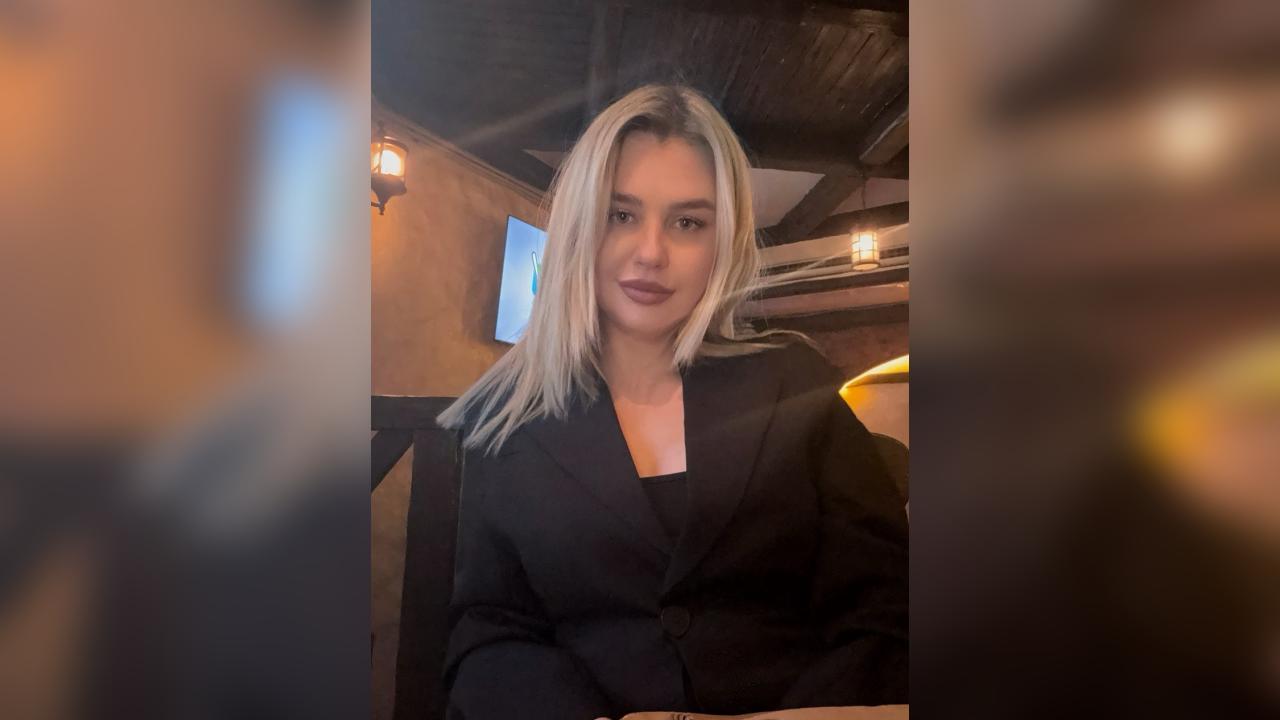 Webcam chat profile for alisasaint: Leather