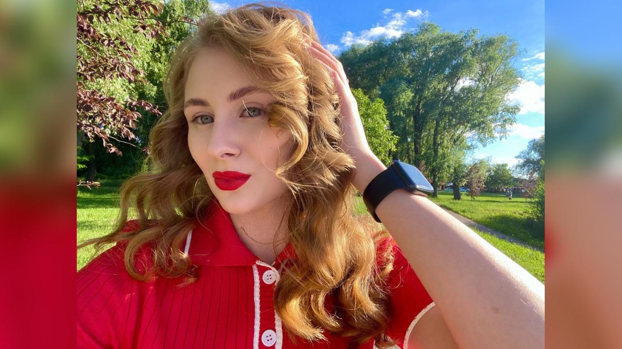 ladyred1919