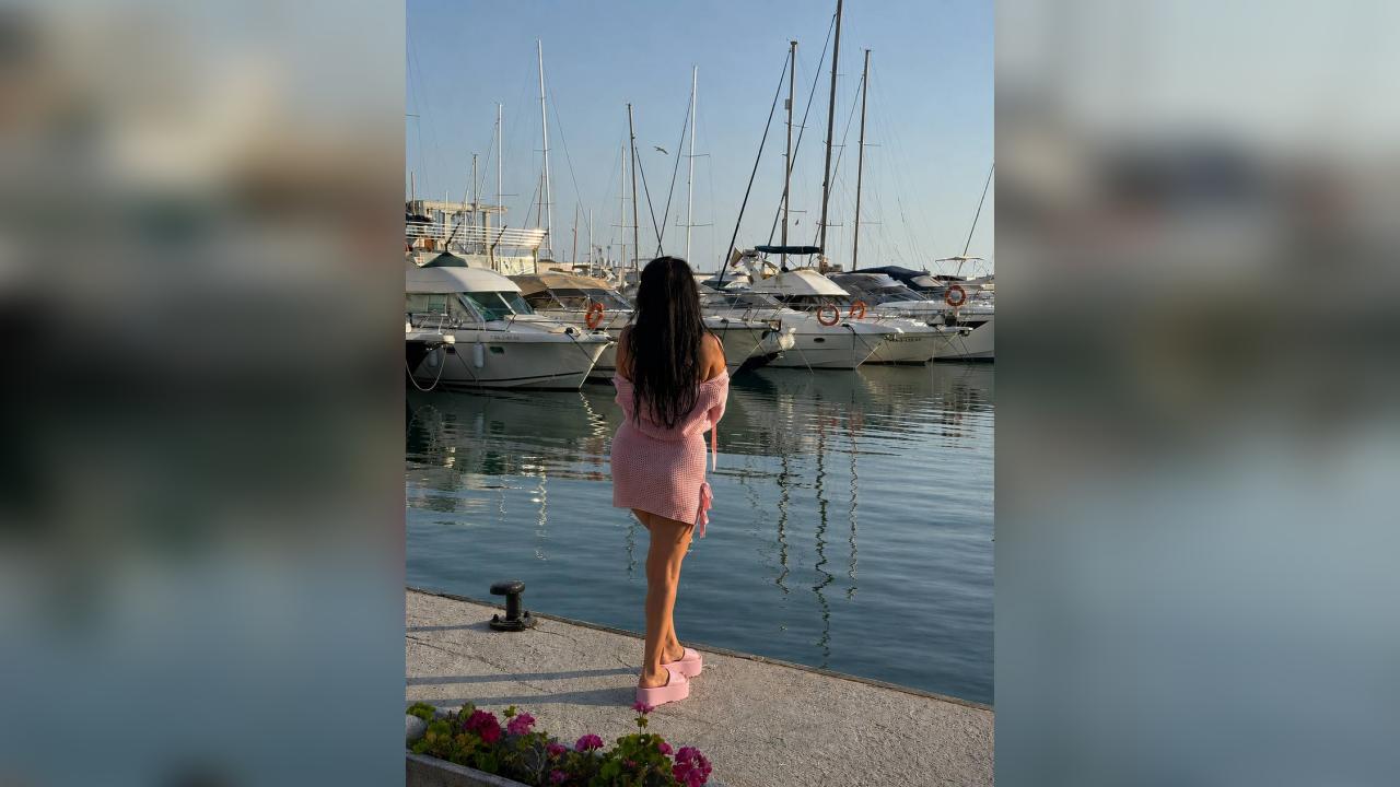 Webcam chat profile for DiamaraBellezza: Cooking