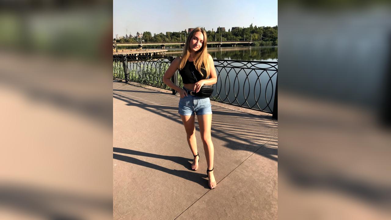 Webcam chat profile for LovelyKitti